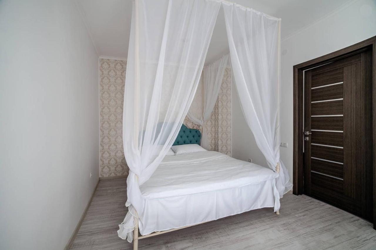 Romantic Apartments - Центр Львова , З Видом На Місто Exterior foto